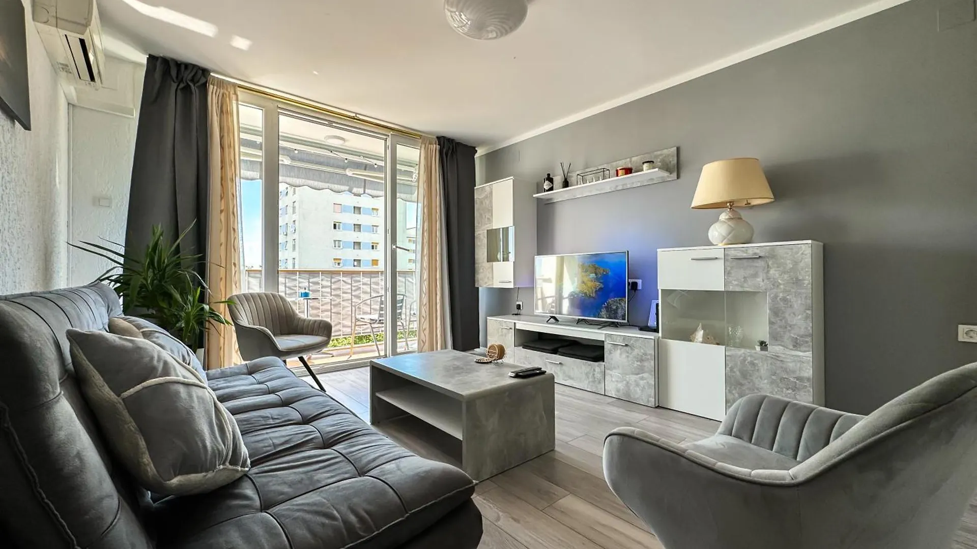 Apartment Luna Rijeka