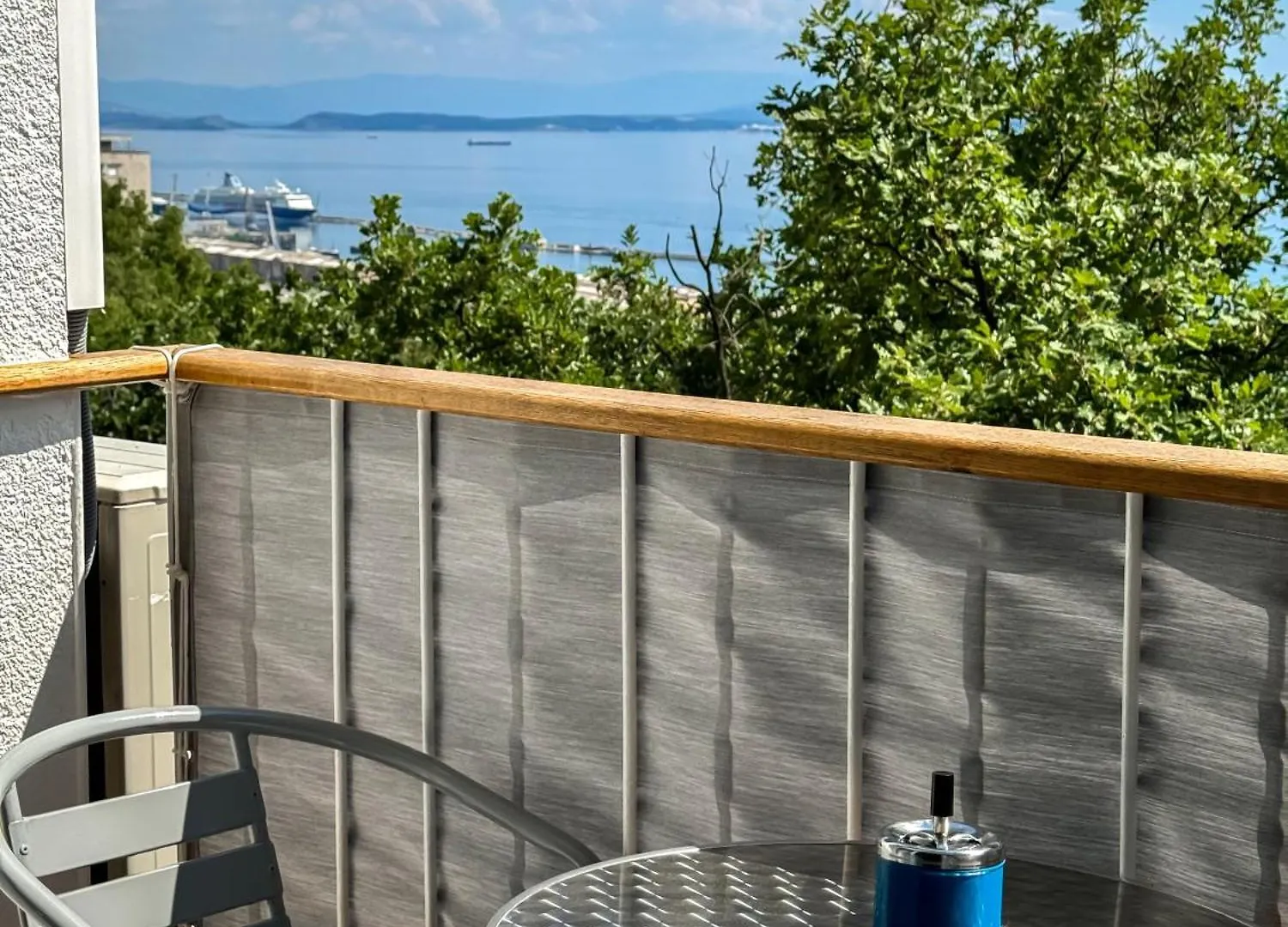 Apartment Luna Rijeka 0*,  Croatia